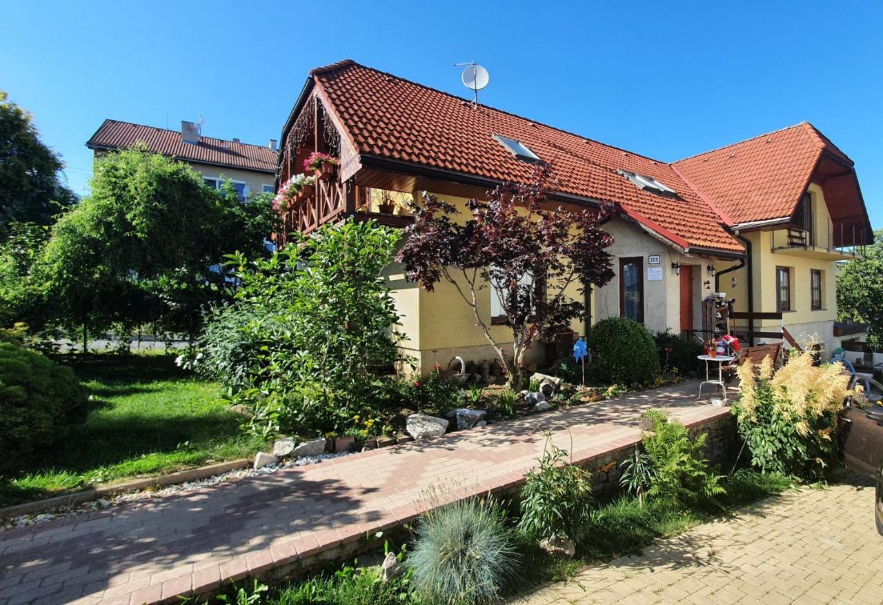 Appartement Privat Alma à Nová Lesná Extérieur photo